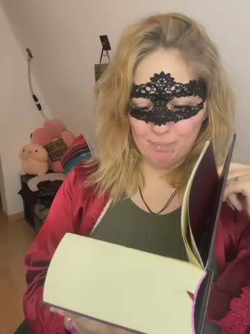 -CurvySecret- Adult Chat October 12, 2026