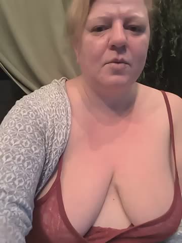 jusichka Adult Chat October 12, 2026