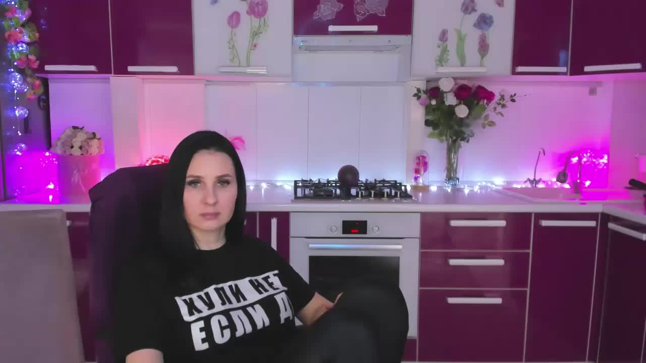 Olivija2020 Adult Chat October 12, 2026