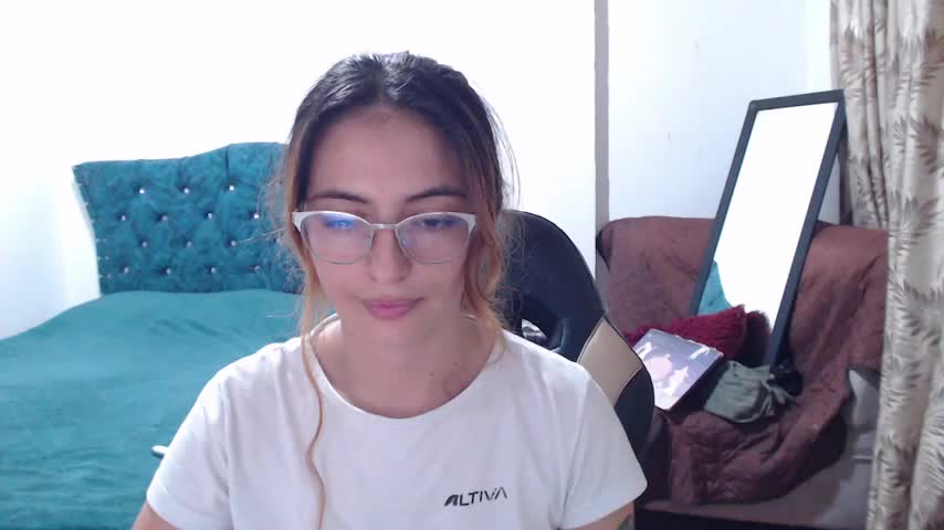 Kate_lorens9 Adult Chat October 12, 2026