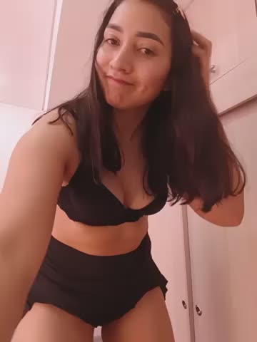 ANGELY_WET_JEET Adult Chat October 13, 2026
