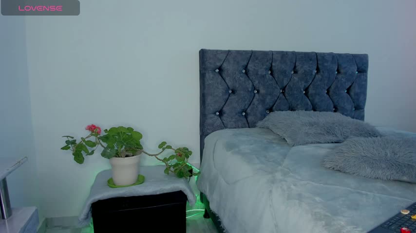 lizeth_sweet Adult Chat October 13, 2026