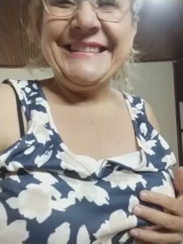 JULIETA_21- Adult Chat October 13, 2026