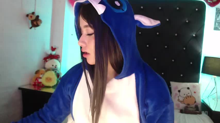 Luna_black19 Adult Chat October 13, 2026