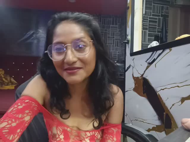 AdelinaMiran Adult Chat October 14, 2026