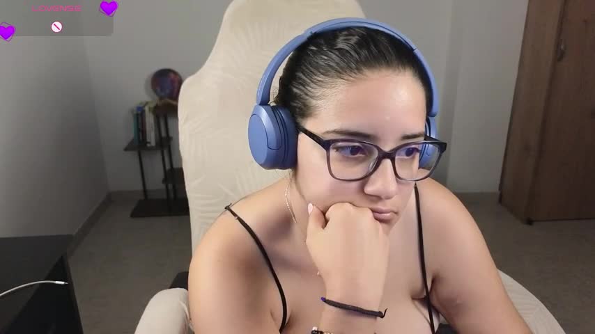 blue__moon_ Adult Chat October 13, 2026