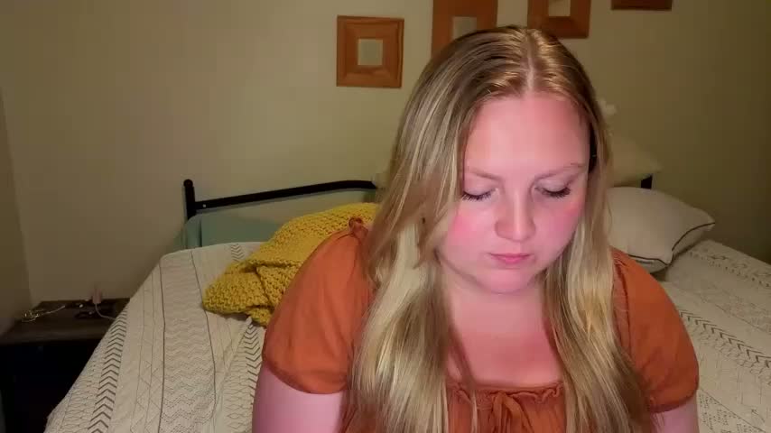 Phatassblonde Adult Chat October 14, 2026