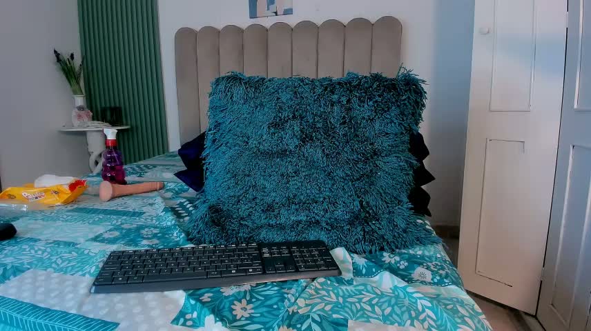 Sherine__ Adult Chat October 14, 2026