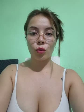 Emmasweet_Val Adult Chat October 14, 2026
