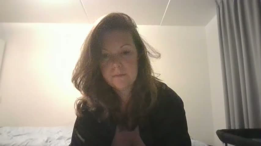 Boobiegirl91 Adult Chat October 14, 2026