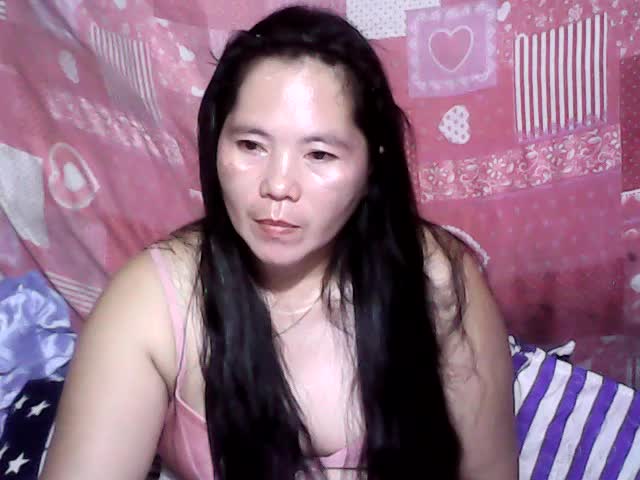 hotpusie_4u Adult Chat October 14, 2026