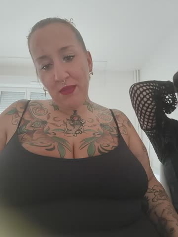 Thelittledevil388 Adult Chat October 14, 2026