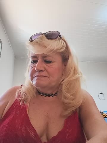 Belladama61 Adult Chat October 14, 2026