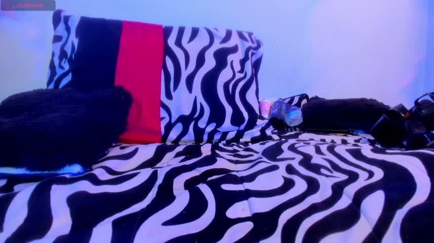 Venus_R0se Adult Chat October 14, 2026