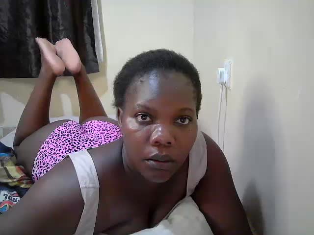 sweet-tiffy Adult Chat October 14, 2026