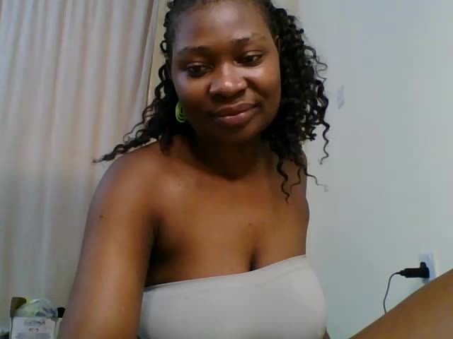 caramel_baddie8 Adult Chat October 14, 2026