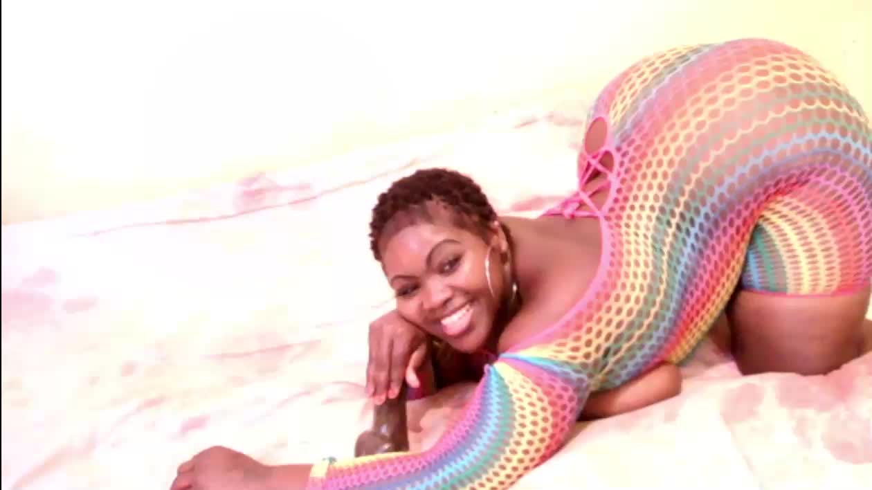 Queen_BootyXXX Adult Chat October 14, 2026