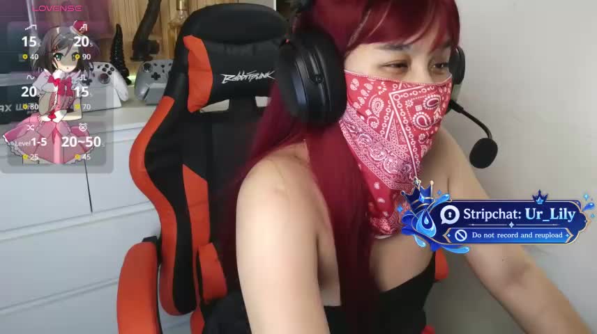 Ur_Lily Adult Chat October 14, 2026