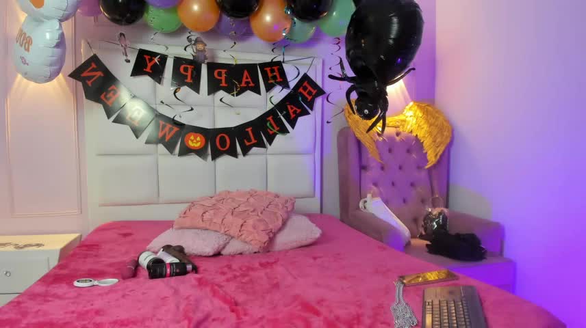 Lana_Sanders Adult Chat October 14, 2026