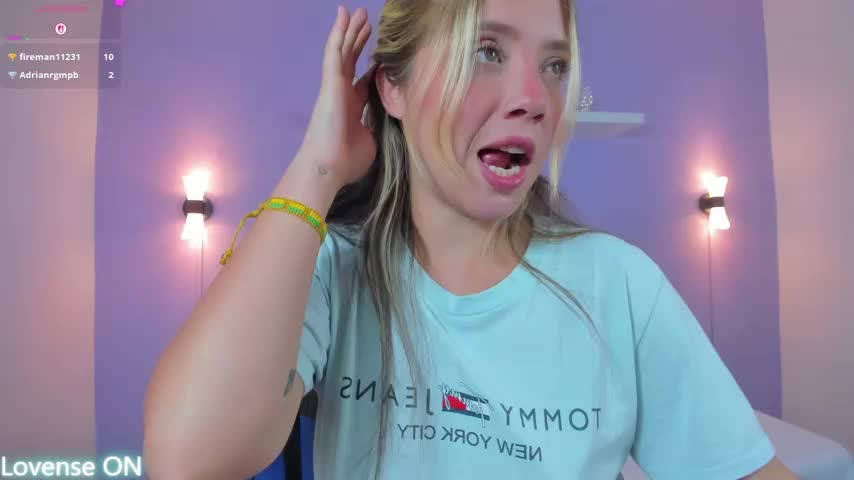 nataly_rodri Adult Chat October 14, 2026