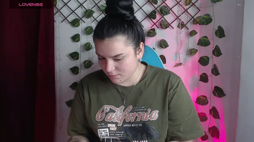 Nika_1_ Adult Chat October 13, 2026