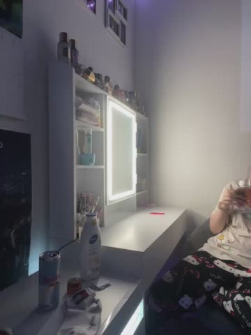 Just-Lilly Adult Chat October 14, 2026
