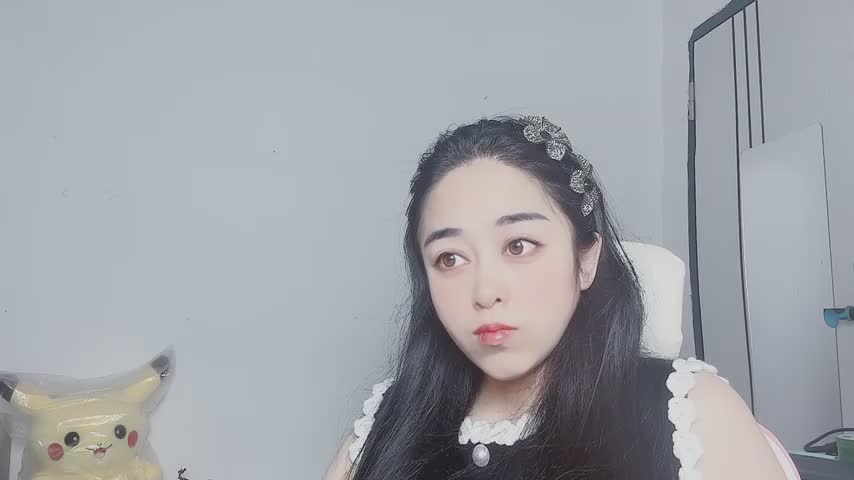 yunshangdiyi003 Adult Chat October 14, 2026