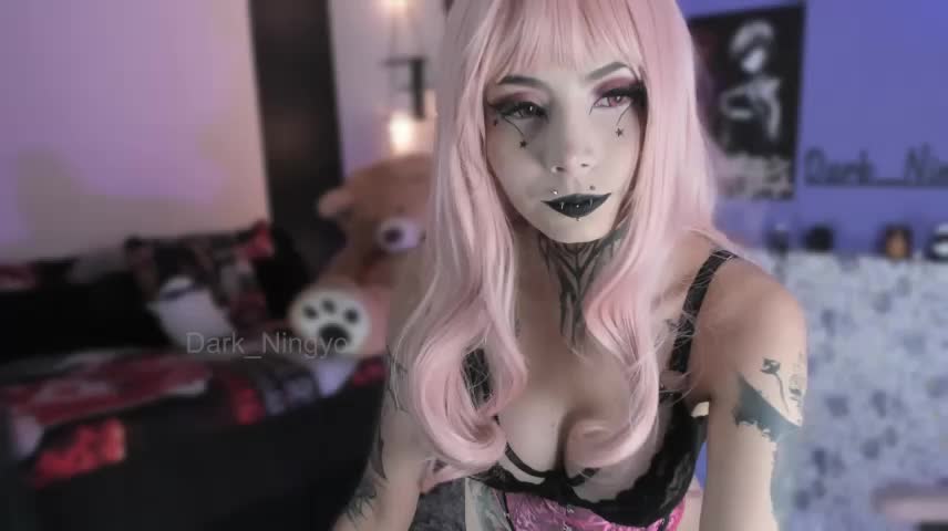 Dark_ningyo1 Adult Chat October 14, 2026