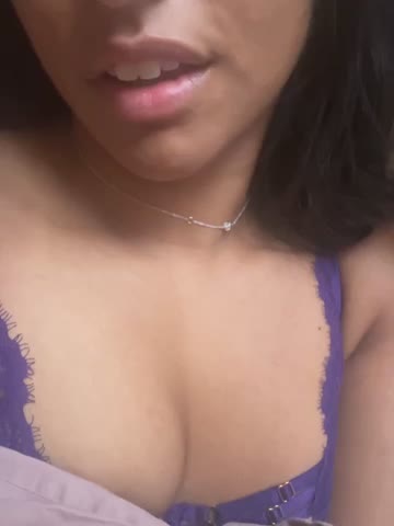 sweetcheexxs Adult Chat October 14, 2026