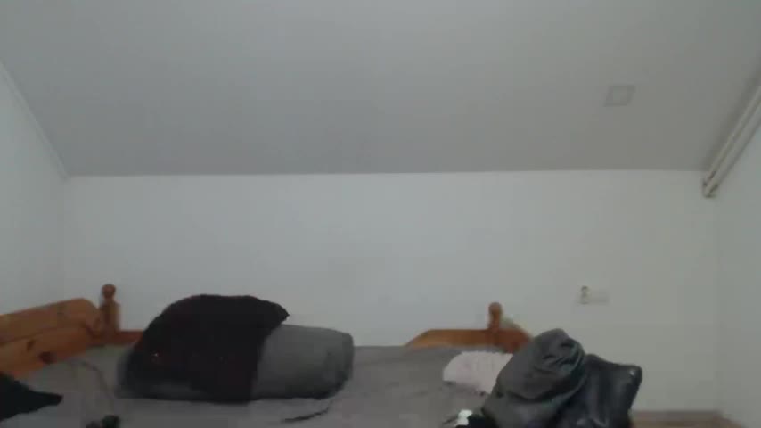 Titanilla39 Adult Chat October 14, 2026
