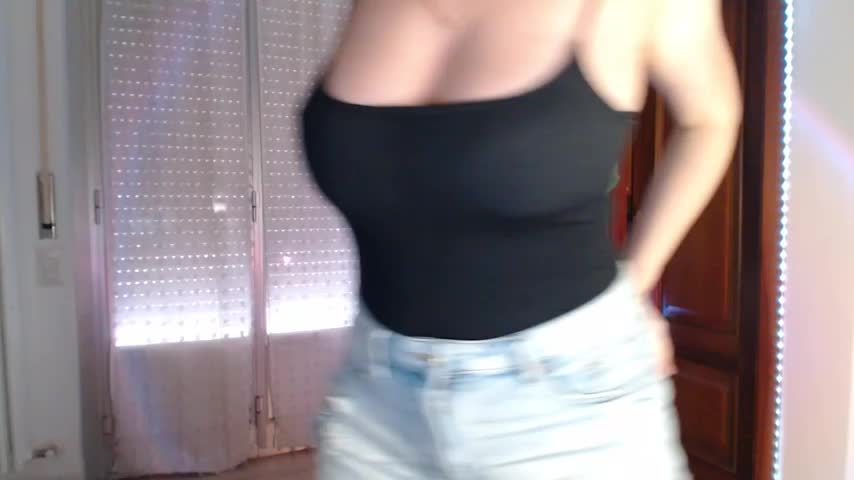 sweet_shy Adult Chat October 14, 2026
