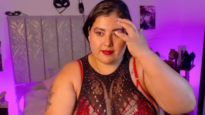 Isabell_Luxxx Adult Chat October 13, 2026