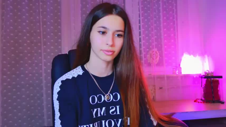 Bella_Rosee4u Adult Chat October 14, 2026