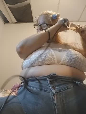 EllisW8 Adult Chat October 14, 2026