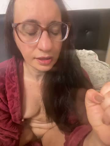 gloria7v05 Adult Chat October 14, 2026