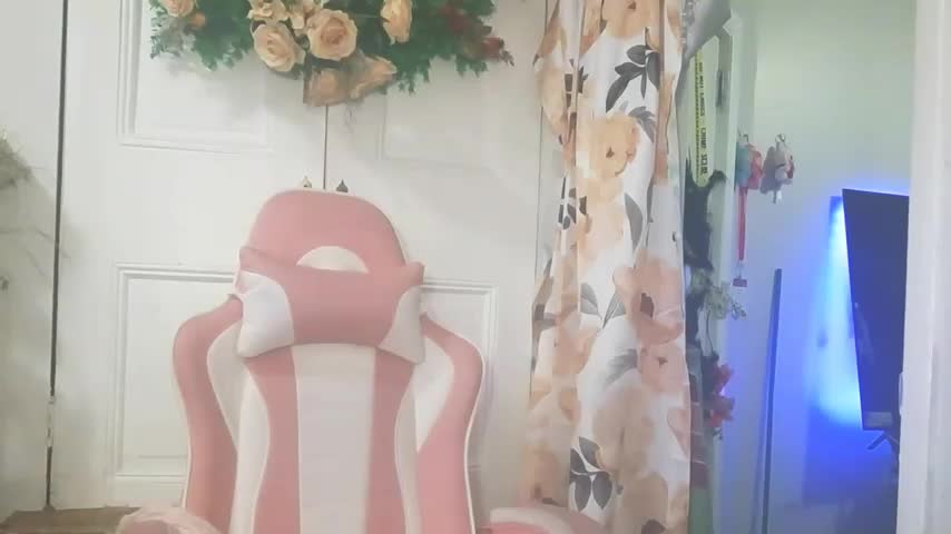 nastydianastrips Adult Chat October 14, 2026