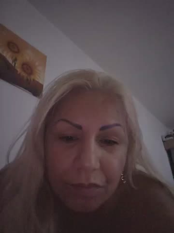 cris4bionda Adult Chat October 14, 2026