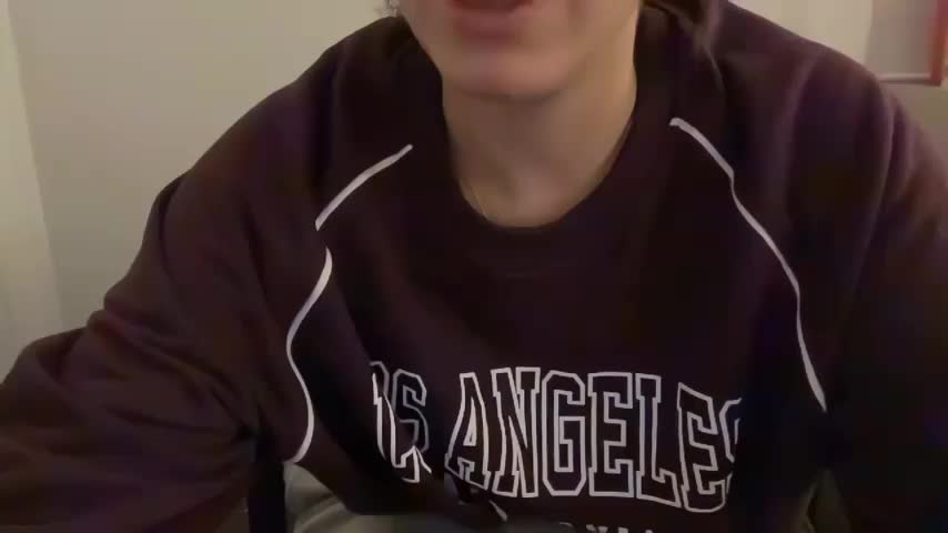 zeze_2424 Adult Chat October 14, 2026