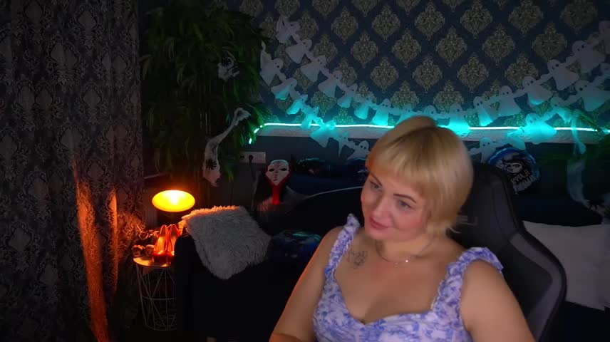 AmaraNights Adult Chat October 14, 2026