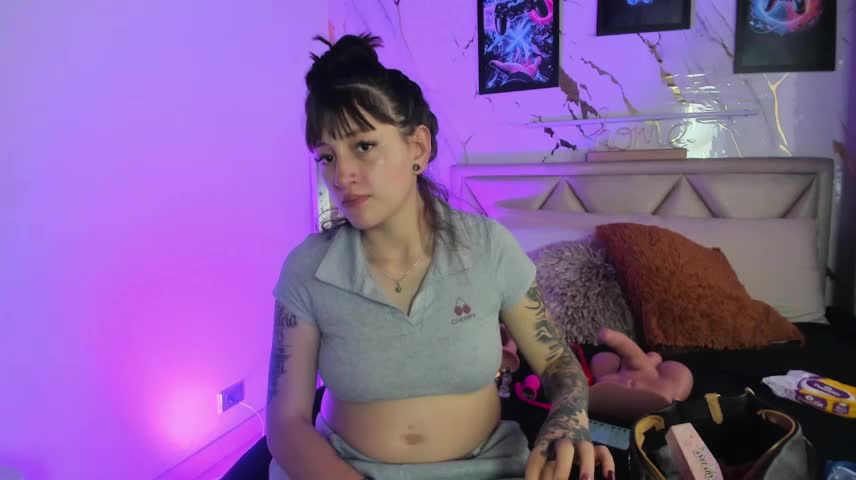 nicolledb Adult Chat October 14, 2026