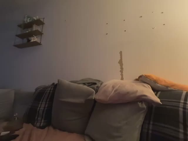hornyhollyx Adult Chat October 14, 2026