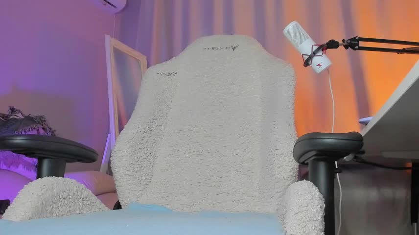 pink_hell_ Adult Chat October 14, 2026