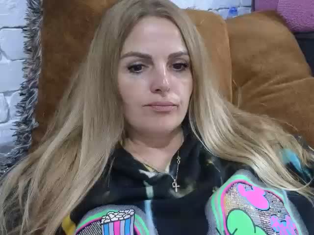 Angel_girllovemy Adult Chat October 14, 2026