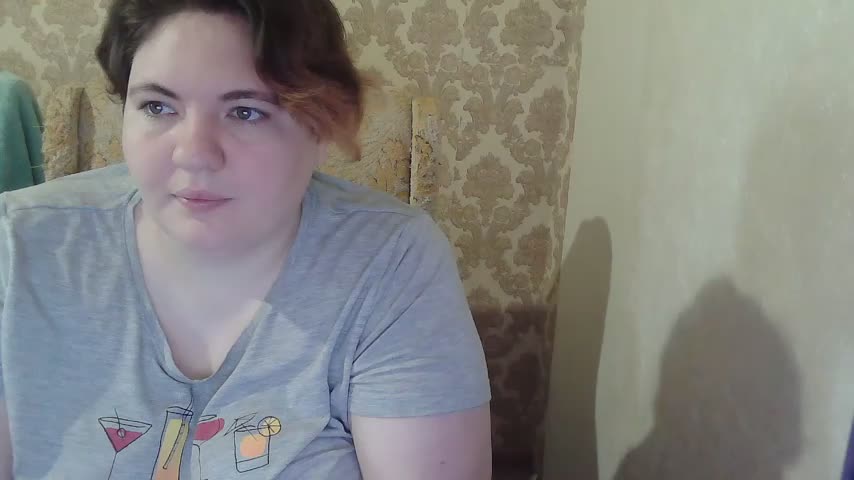 EmmaXKristall Adult Chat October 14, 2026