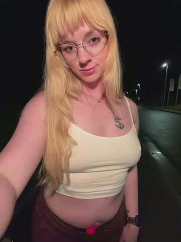 LinaLeana Adult Chat October 14, 2026