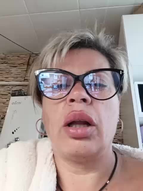 murr-kitty Adult Chat October 14, 2026