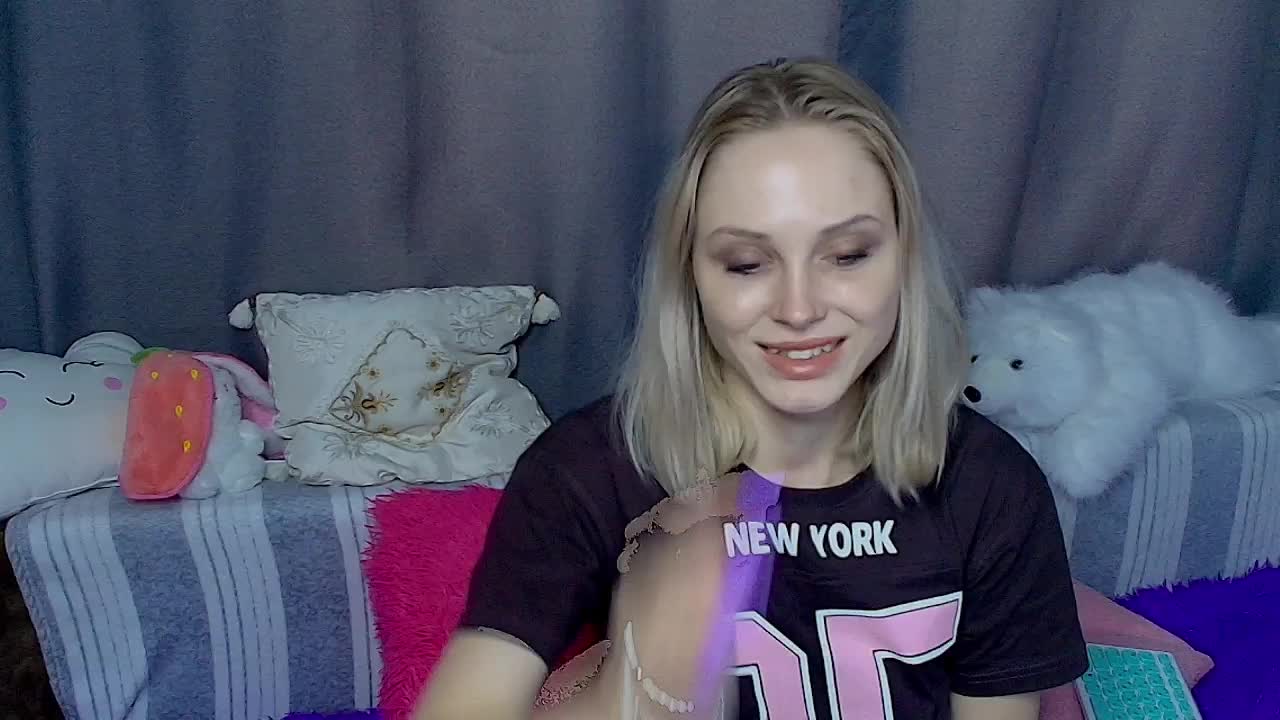 GinaGinaLove Adult Chat October 14, 2026