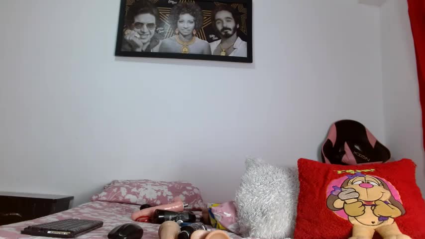 angelitanoir18 Adult Chat October 15, 2026