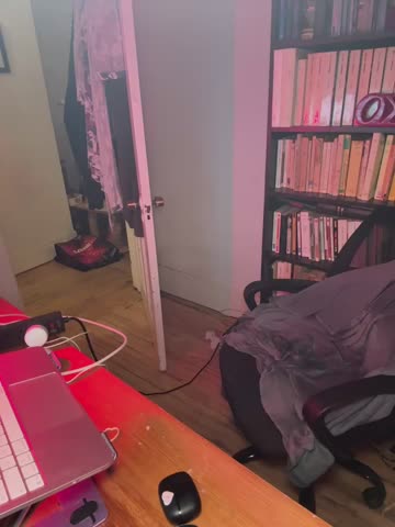 Rosiepussy69 Adult Chat October 14, 2026
