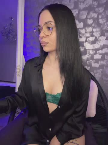 Olivia_Noor Adult Chat October 14, 2026